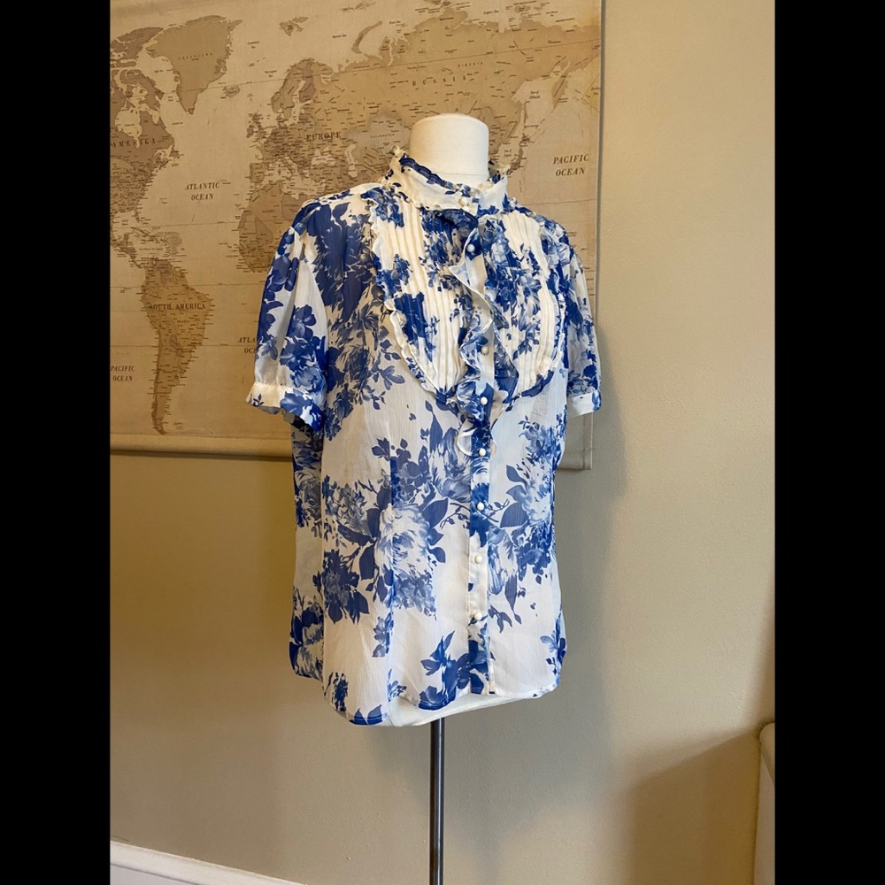 Floral sheer blouse